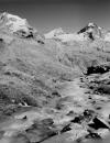 GRAN PARADISO - Gran Paradiso, Tresenta e Cirforon salendo alla Valle delle Meyes (Valsavarenche). Fotocamera Wista DX con dorso 4x5 pollici. Obiettivo Rodenstock Sironar-N 150 mm f/5,6 
