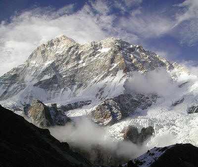 Makalu, versante Sud. Foto Aquile 2001
